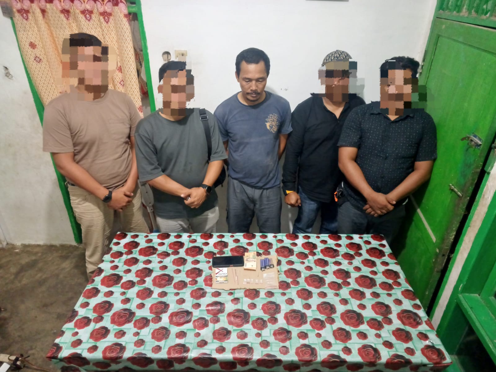 Kodim 0321/Rohil Gerebek Rumah Transaksi Sabu di Simpang Kanan, Satu Orang Ditangkap