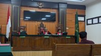 Sidang lanjutan kasus dugaan perusakan kawasan hutan di Desa Sei Kelelawar, Kabupaten Kuantan Singingi, yang digelar di Pengadilan Negeri Teluk Kuantan pada Rabu (15/5/2025).