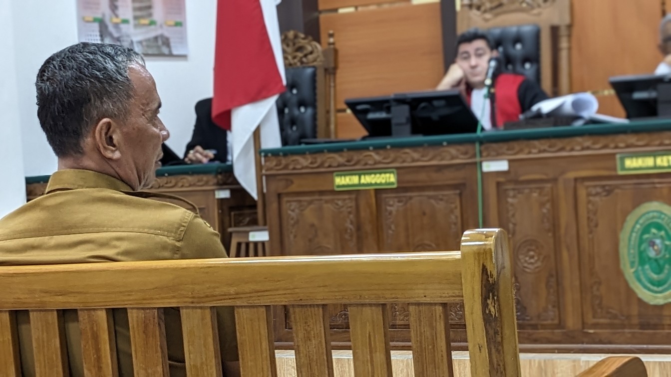 eks Kepala UPT KPH Singingi, Abriman.