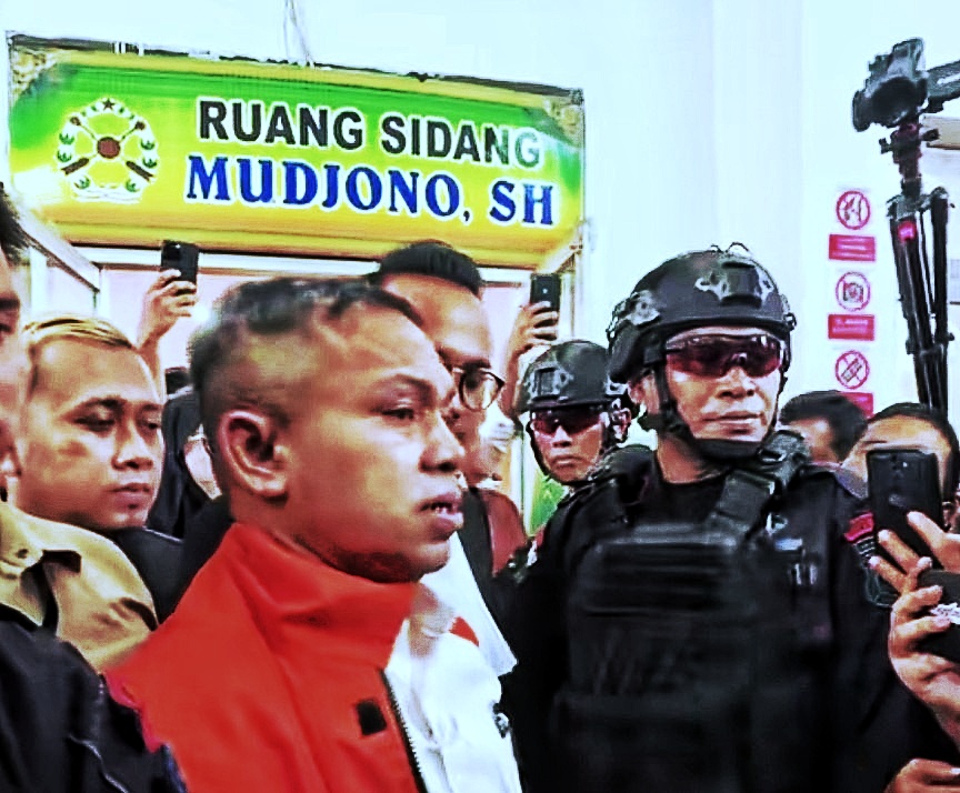 Gubernur Riau Nonaktifkan Abdul Wahid